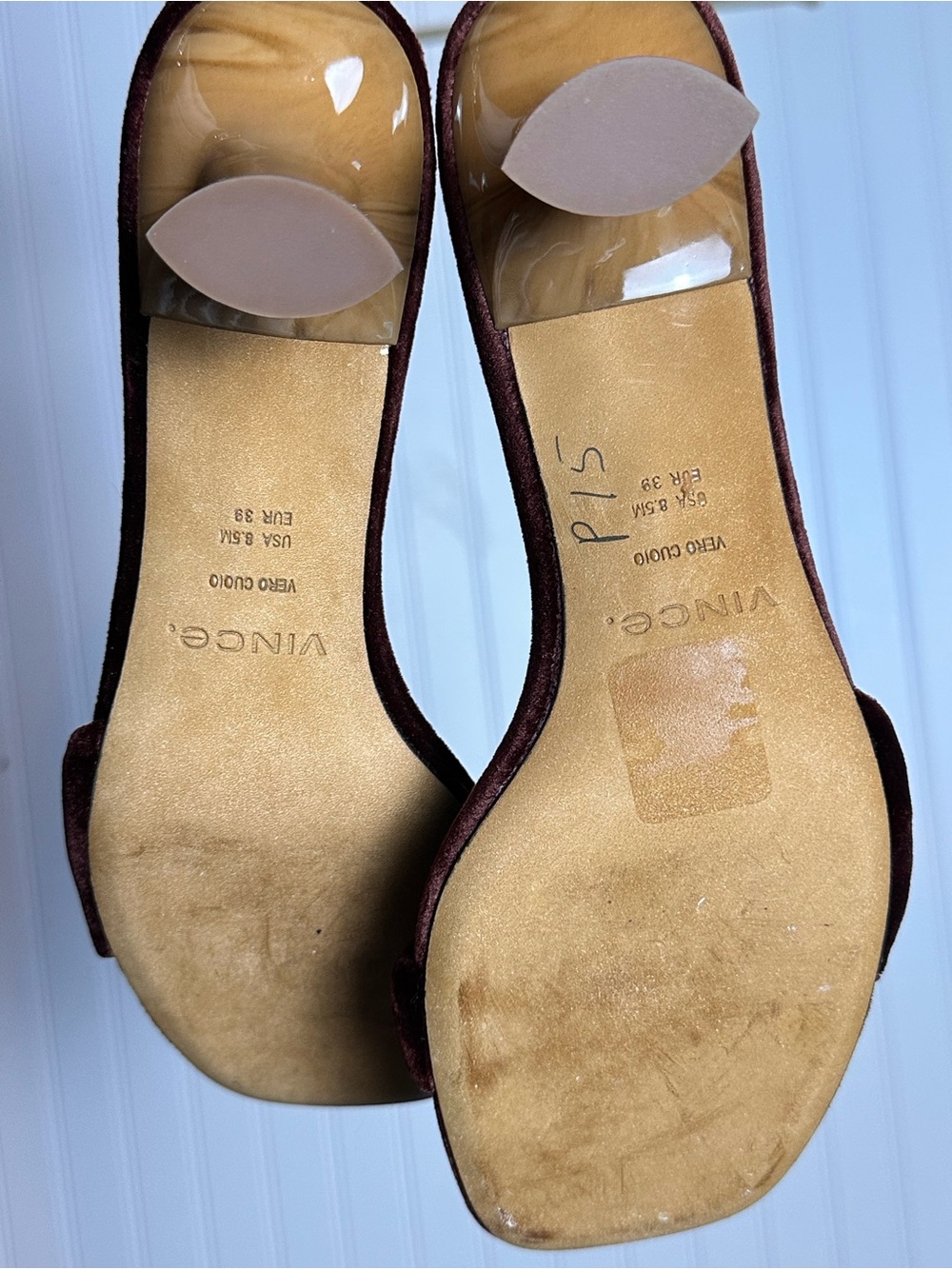 Vince Prue City Kitten Heel Sandal in Pinot Velvet 8.5 M - Picture 12 of 14